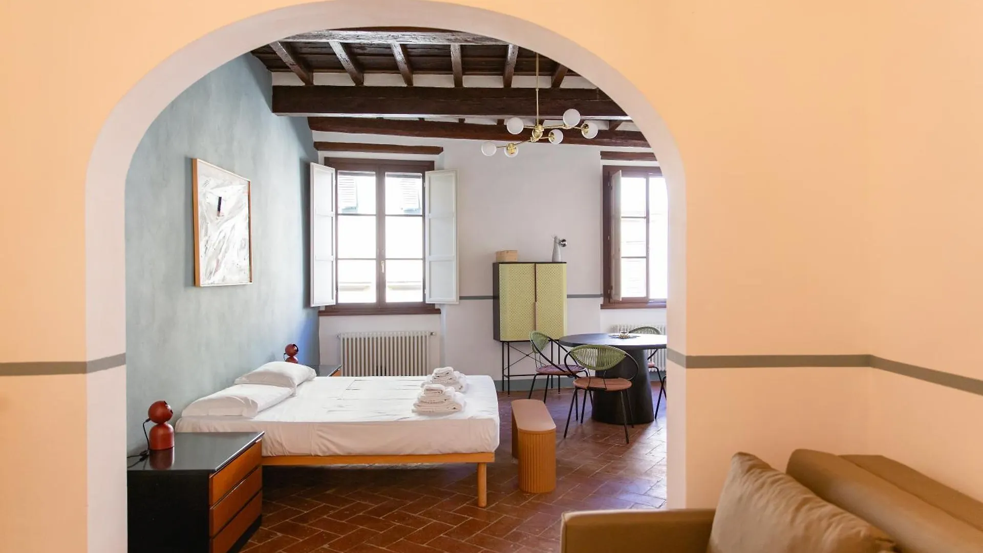 Stunning & Sunny Studio Near Piazza Santo Spirito Florence 0*,  Italy